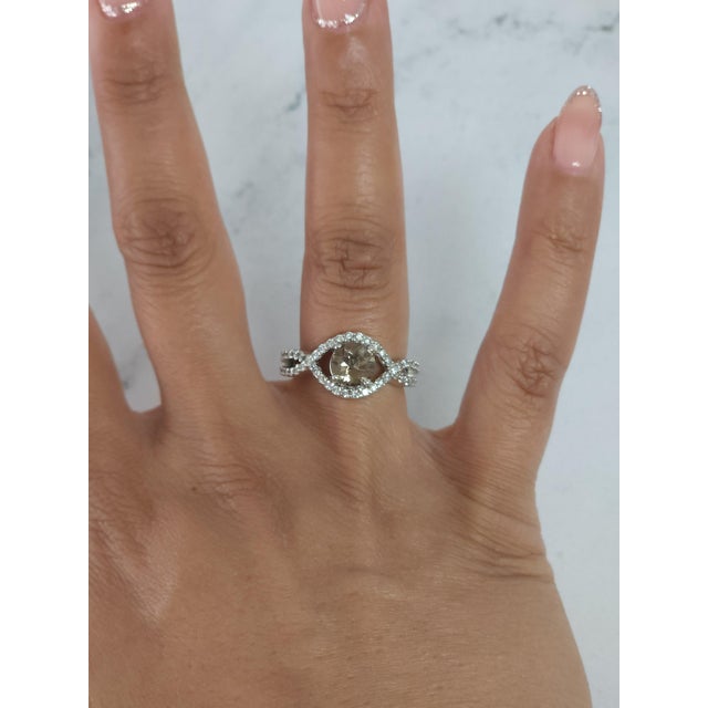 ♥ Product Summary ♥ Main Stone: Diamond & Smoky Quartz Approx. Total Carat Weight: 2.05cttw Quartz Carat Weight: 1.75ct...