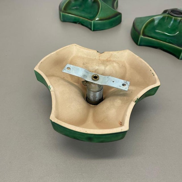 Sputnik Green Ceramic Wall Lights attributed to Pan Ceramics, Germany, 1970s, Set of 3 For Sale - Image 14 of 16