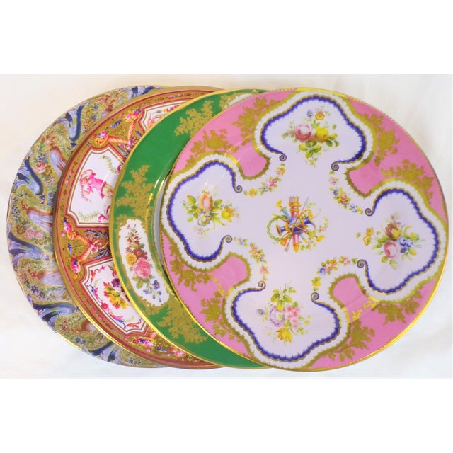 At holidays we are getting low on certain plates and might have so substitute. Welcome to ask and we can add photo or we...