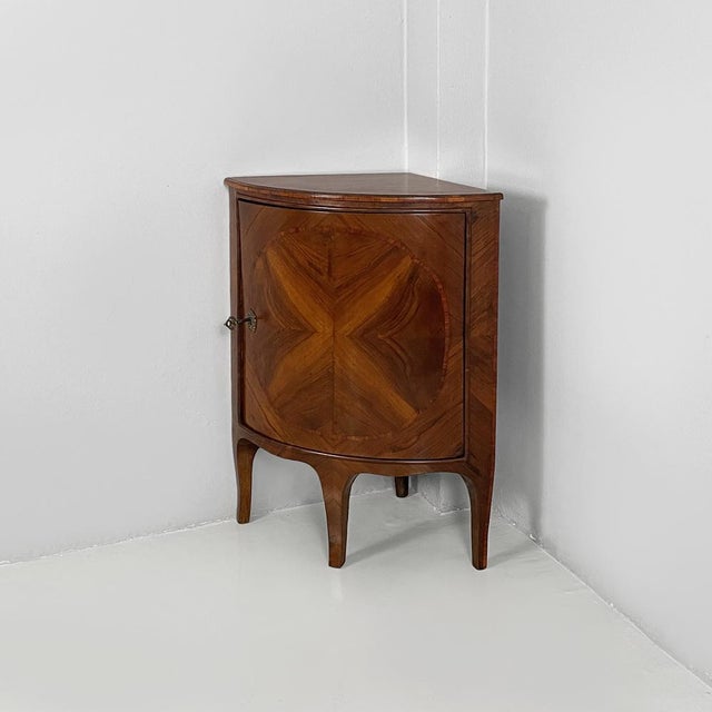 Vintage English Corner Cabinet in Inlaid Wood, 1940s For Sale - Image 18 of 18