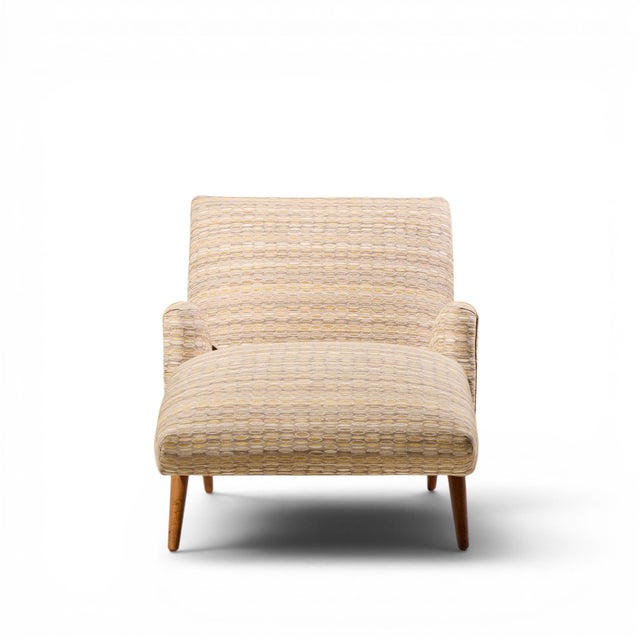 Lawrence Peabody Style Mid Century Wave Chaise This chaise measures: 30 wide x 52 deep x 30.5 high, with a seat height of...