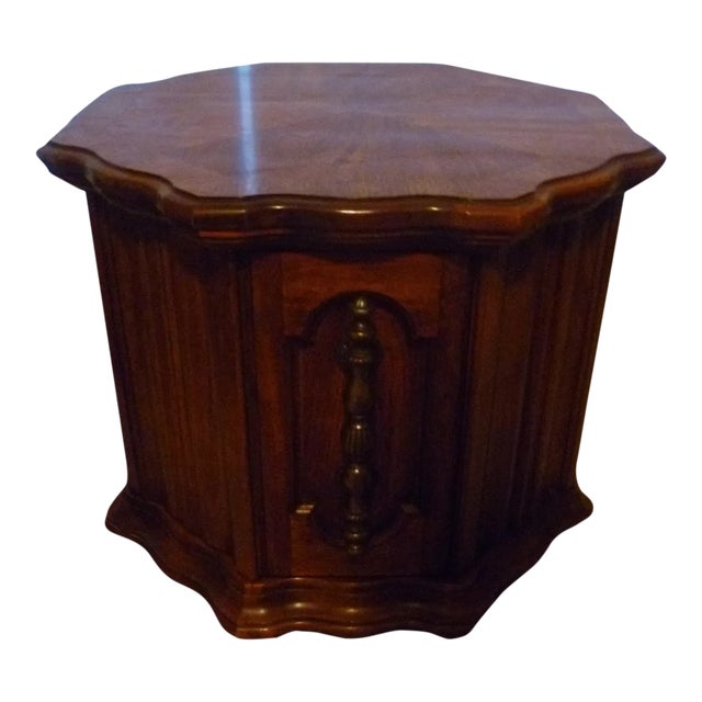 Vintage Lighter See Wood Grain Side Table Storage Game Chic Tavern Boho Style With Tommy Bahama For Sale