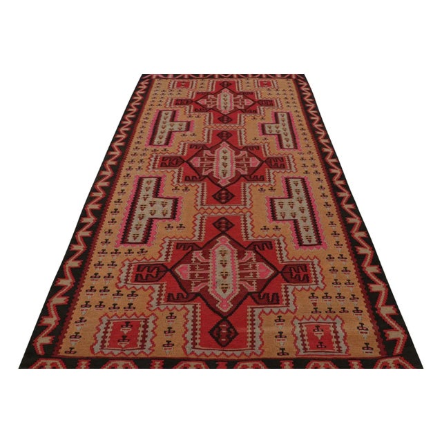 Traditional 1950s Vintage Persian Kilim With Red Medallions on a Gold Field For Sale - Image 3 of 7