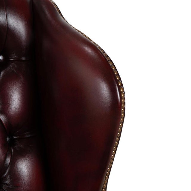 Set of Chesterfield Armchair and Ottoman in Leather and Wood For Sale - Image 6 of 18