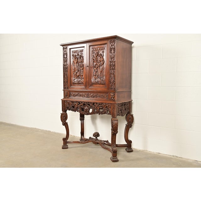 Baroque Antique French Renaissance Revival Carved Walnut Bookcase or Bar Cabinet, Circa 1890s For Sale - Image 3 of 15