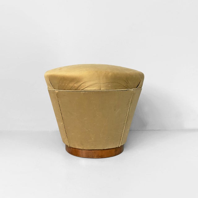 Italian Art Deco pouf in yellow velvet and wood, 1930s Pouf with a round base and a tapered hollow wooden structure,...