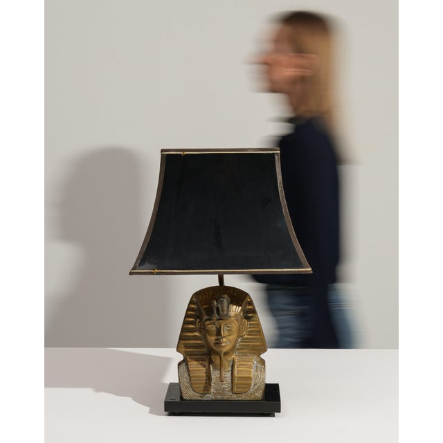20th Century Regency Brass Pharaoh Table Lamp For Sale - Image 9 of 17