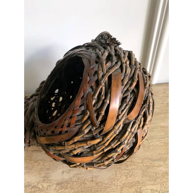 Mid 20th Century Antique Japanese Gourd Shape Bamboo Ikebana Basket For Sale - Image 5 of 11