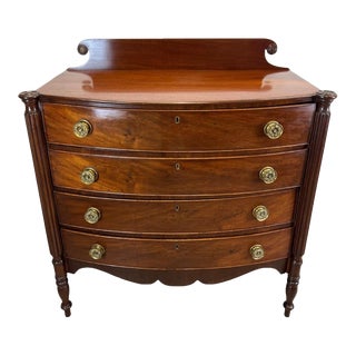 Early 19th Century American Sheraton Bow Front Chest of Drawers For Sale