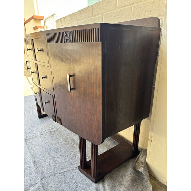 1930s Art Deco Sideboard / Buffet / Credenza in excellent shape. Sturdy, no major damages and very minimal household wear....