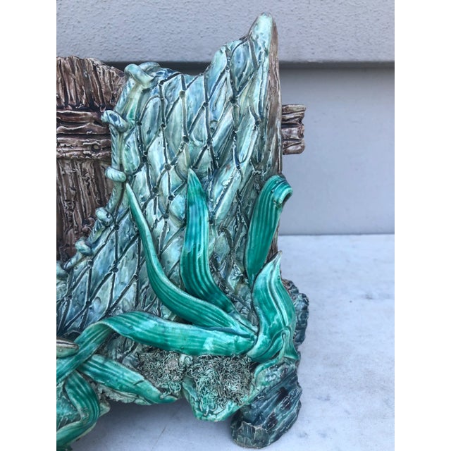 French Country Oversize French Majolica Palissy Fishs Jardiniere, Circa 1880 For Sale - Image 3 of 12