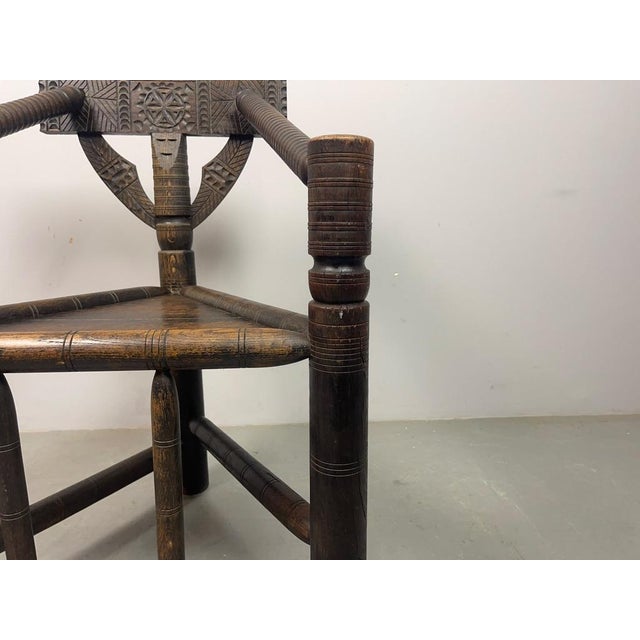 Ethiopian Gurage Chieftains Chair in Hand-Carved Hardwood, 1930s For Sale - Image 18 of 18