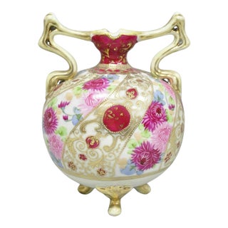 Antique Nippon Moriage Porcelain Twin Handle Ball Vase W/ Hand Painted Roses (B) For Sale