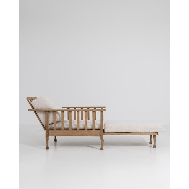 Mid-Century Reclining Lounge Armchair with Pull-Out Footrest in Bouclé Upholstery For Sale - Image 14 of 18