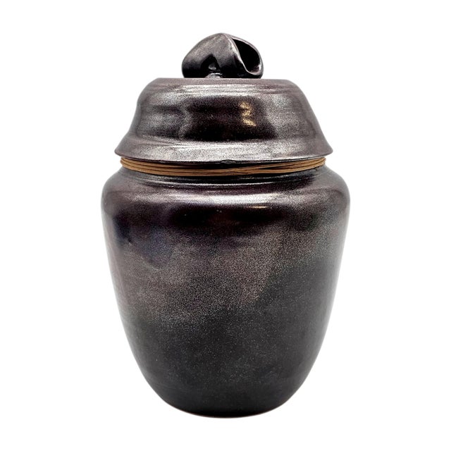 Ceramic Japanese Studio Pottery Mingei Tenmoku Glazed Tea Storage Jar 9" For Sale - Image 7 of 14