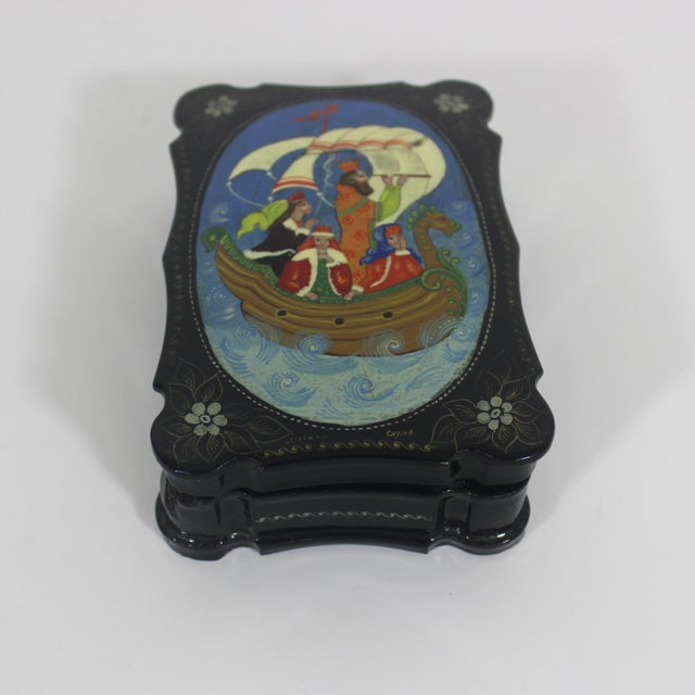 Vintage Signed Hand Painted Laquered Box For Sale - Image 6 of 9