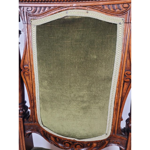 Wood Victorian Oak Upholstered Hall Chair with Foliate Carvings, 1900s For Sale - Image 7 of 18