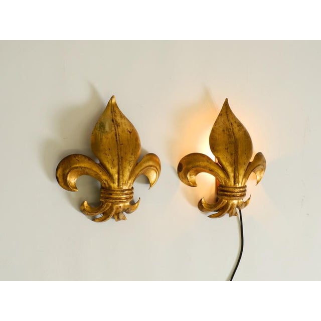 Fleur-De-Lis Wall Lamps in Gold-Plated Metal by Hans Kögl, 1970s, Set of 2 For Sale - Image 9 of 18