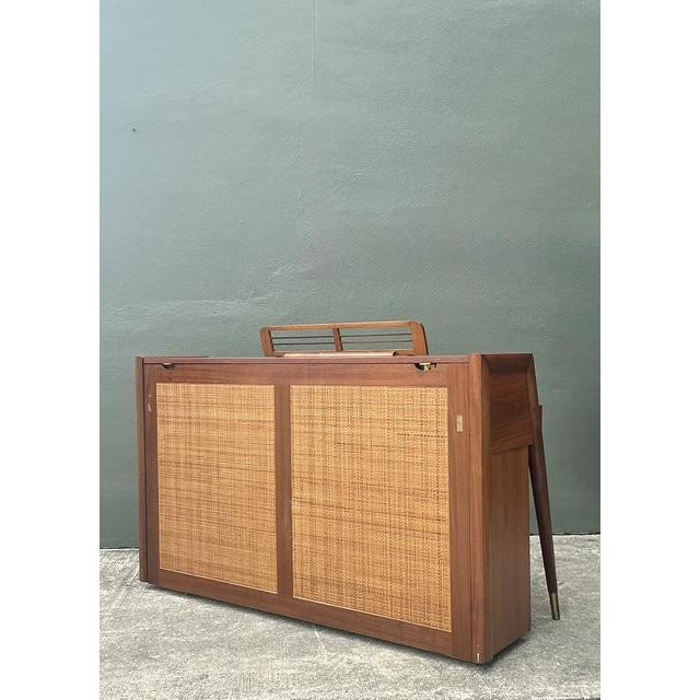 Vintage MCM Baldwin “Acrosonic” Standing Piano For Sale - Image 11 of 12