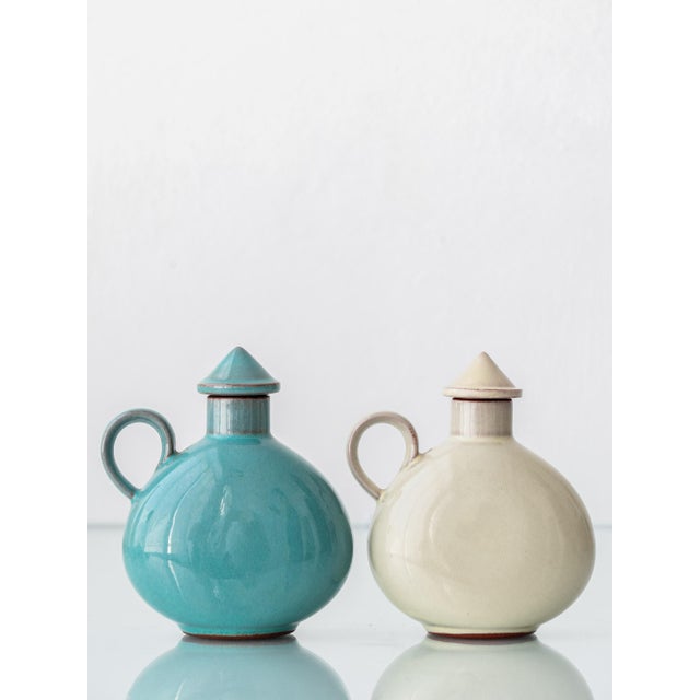 Bauhaus Ceramic Alpha Omega Cruet by Theodor Bogler, 1948-1968, Set of 2 For Sale - Image 4 of 9