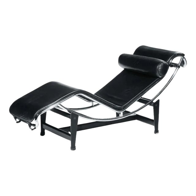 Chaise Lounge by Le Corbusier for Cassina, 1970s For Sale