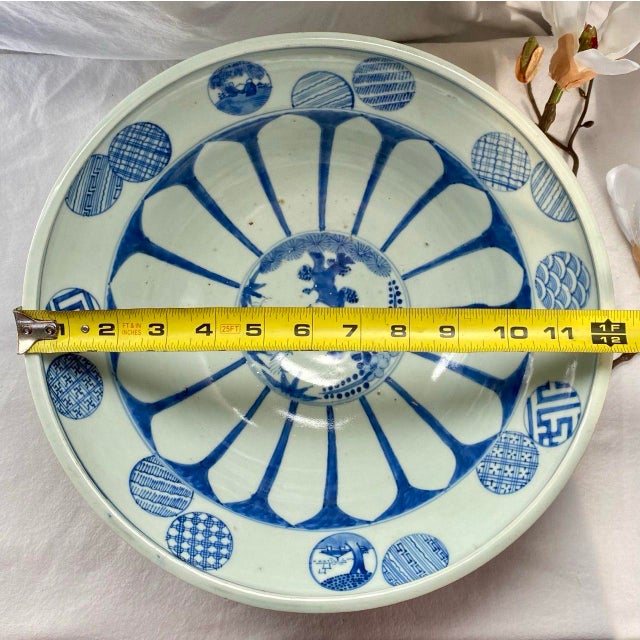 19th Century Japanese Hirado-Style “Helmet” Bowl With Sho-Chiku-Bai Motif For Sale - Image 17 of 18