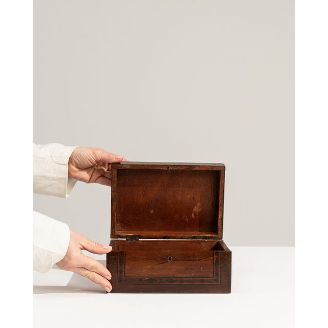 19th Century France Gray Wood Box For Sale - Image 4 of 18