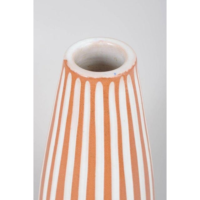 Slender Baluster-Shaped Vase with Stripes by Ingrid Atterberg for Upsala-Ekeby, 1960s For Sale - Image 3 of 5