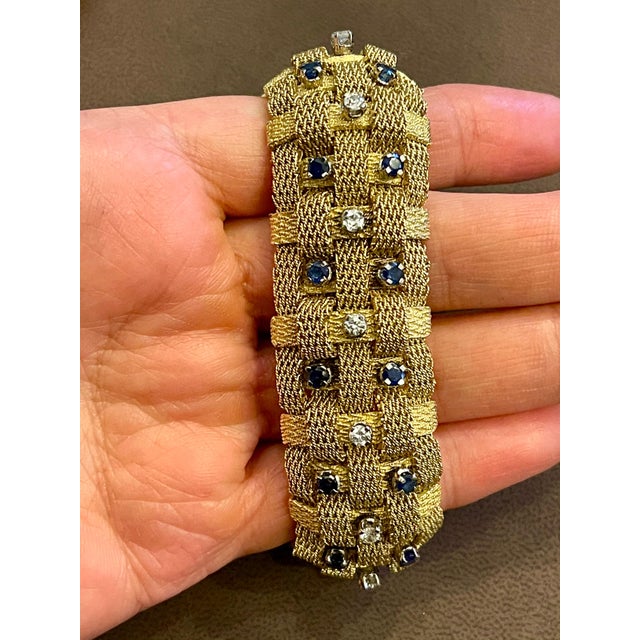 3 Carat Sapphire and 2 Carat Diamond Bracelet in 18 Karat Yellow Gold 116 Gm For Sale - Image 14 of 18