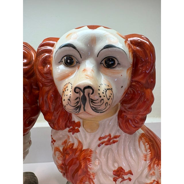 Vintage Staffordshire Spaniel Dog Figurines Pair Hand Painted Ceramic - A Pair For Sale In Miami - Image 6 of 12