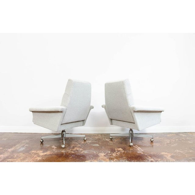 Set of Swivel Armchairs from UP Závody, Former Czechoslovakia, 1970s For Sale - Image 12 of 18