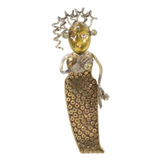 American Artist Sharon Seggi Bronze and Sterling Silver Brooch Fashion Figurine For Sale