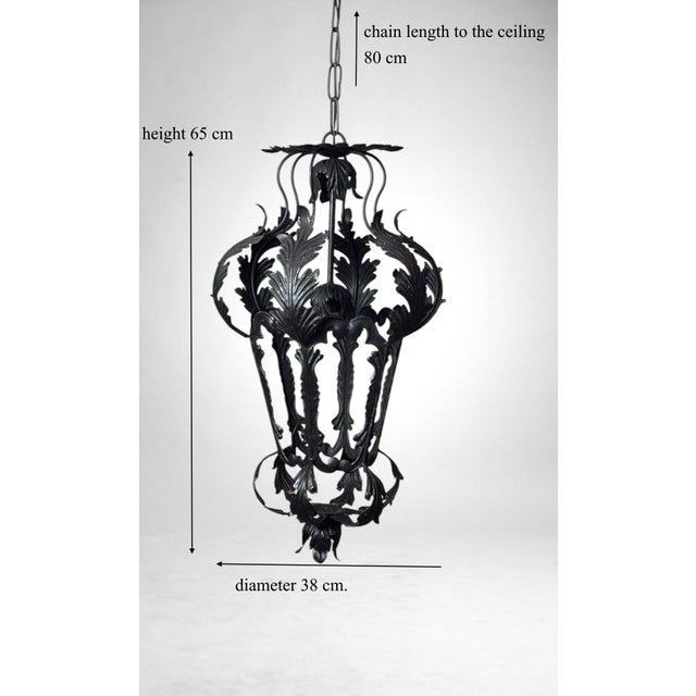 Early 20th Century Italian Florentine Renaissance Revival Style Pair Italian Wrought Iron Lanterns For Sale - Image 17 of 18