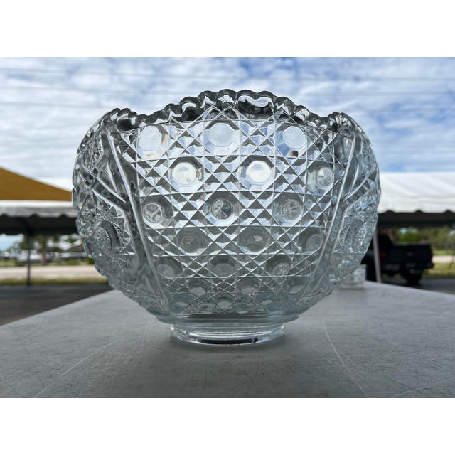 Shabby Chic Vintage Heavy Glass Daisy & Button Punch Bowl Pattern Set With 18 Cups by Le Smith For Sale - Image 3 of 11