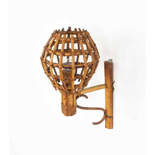 Mid-Century Rattan and Bamboo Wall Sconce in the style of Louis Sognot, 1960s For Sale - Image 4 of 9