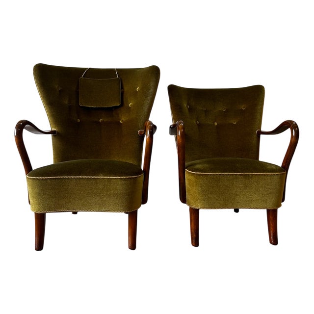 Vintage Danish Lounge Chairs in Green Velvet by Alfred Christensen, 1940s, Set of 2 For Sale