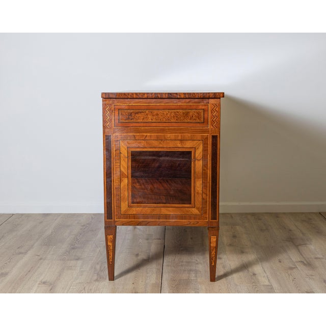 Louis XVI chest of drawers from Bologna For Sale - Image 10 of 11