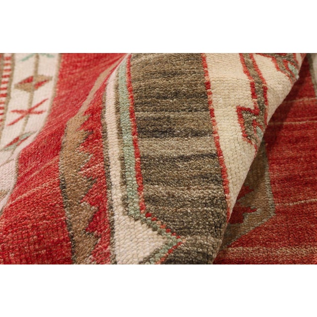 Vintage Turkish Oushak Rug, 03'04 X 06'11 For Sale In Dallas - Image 6 of 10