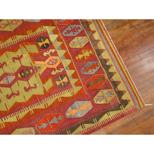 Vintage Turkish Kilim Flat-Weave rug no. r4958 For Sale In New York - Image 6 of 7
