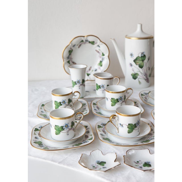 Swedish Anemone Hepatica Porcelain Coffee and Dessert Set for 12 from Hackefors, 1970s, Set of 49 For Sale - Image 10 of 12