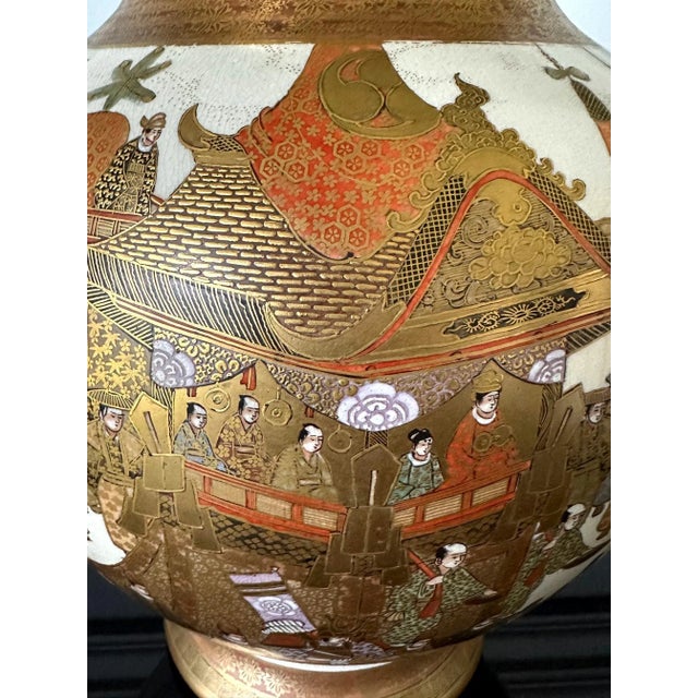 Kinkozan Fine Japanese Satsuma Ceramic Jar with Gilt Decoration by Kinkozan For Sale - Image 4 of 12