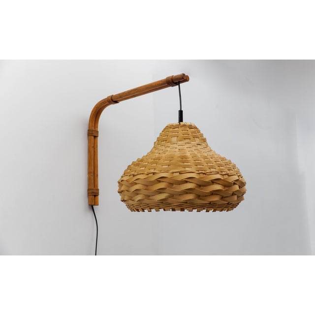 Mid-Century Modern Wall Lamp in Bamboo and Rattan Wickerwork, 1960s For Sale - Image 9 of 9