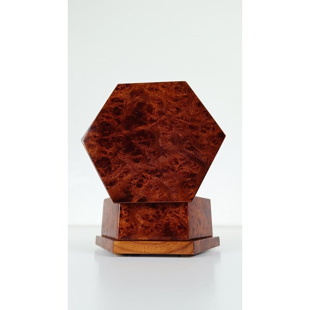 Italian Hexagonal Trinket Box in Burl-Veneered Wood, 1970s For Sale - Image 17 of 18