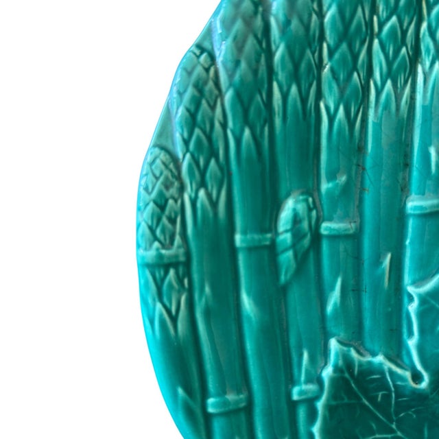 Vintage French Green Majolica Asparagus Plates - 10”, Sold Individually For Sale In Los Angeles - Image 6 of 7