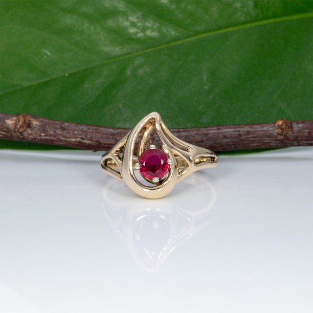2020s Madagascar Ruby Estate Ring in Solid 14k Yellow Gold – Round, 5mm, Size 6.5 For Sale - Image 5 of 9