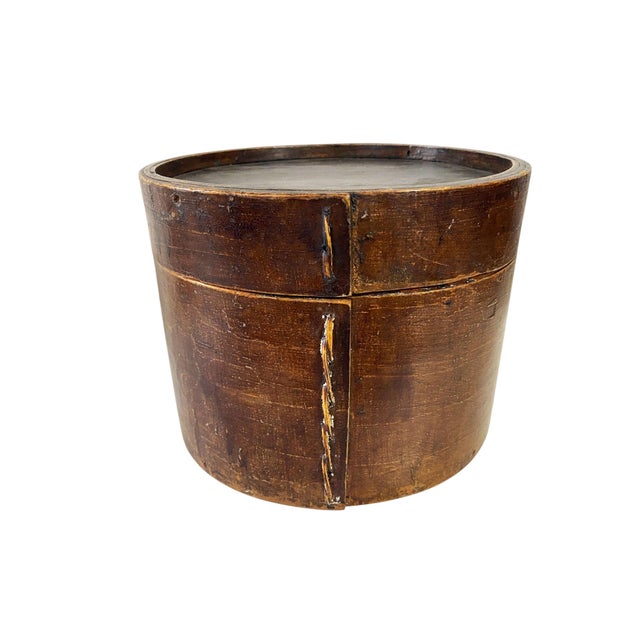 1900 - 1909 Antique Chinese Lacquer Bentwood Hat Box For Sale - Image 5 of 8