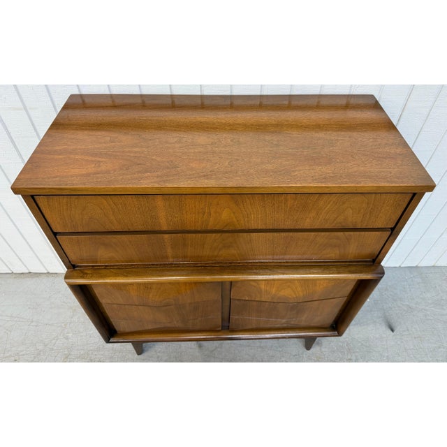 Mid 20th Century Mid-Century Modern United Diamond Walnut High Chest For Sale - Image 5 of 9