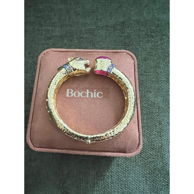 Gemstone Bochic “Orient” Vintage Ruby & Multi Sapphire Dragon Bangle In 18K Gold & Silver For Sale - Image 7 of 17