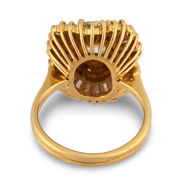 Vintage Round Brilliant Cut Diamond Ballerina 14k Yellow Gold Cluster Ring, Size 5.5 For Sale In Los Angeles - Image 6 of 6