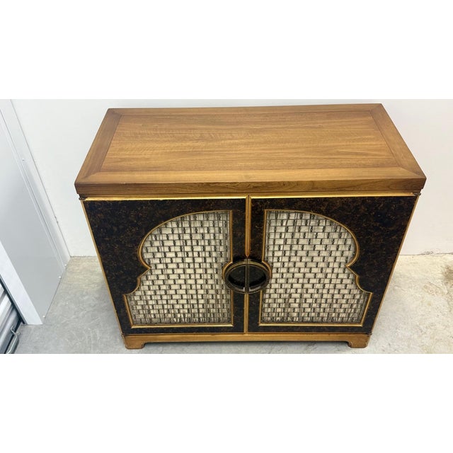 John Widdicomb 1970s Mid-Century John Widdicomb Lacquered Moorish Cabinet For Sale - Image 4 of 18